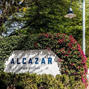 alcazar-palm-springs.palm-springs-ca-hotels.com/
