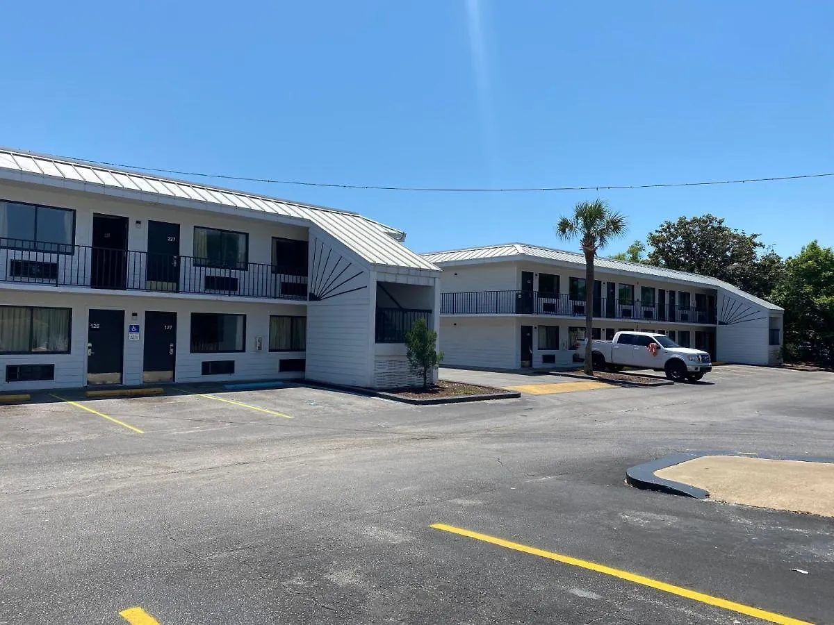 Village Inn Destin